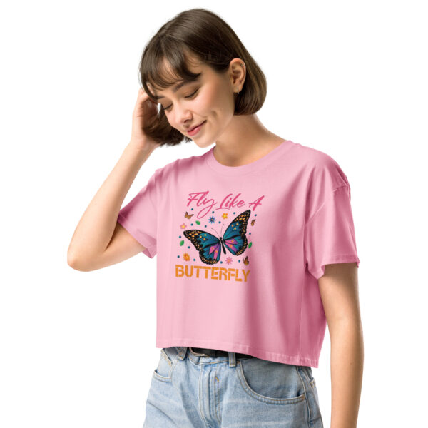 Fly Like A Butterfly Women’s crop top - Imagen 6