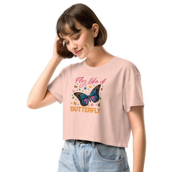 Fly Like A Butterfly Women’s crop top - Imagen 9